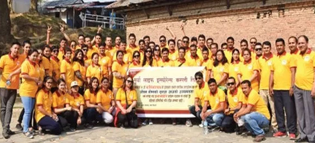 तोकिएकै समयमा चुक्तापुँजी पुर्याउने सुर्या लाइफको प्रतिवद्धता, बार्षिकोत्सवमा गर्यो सामाजिक कार्य