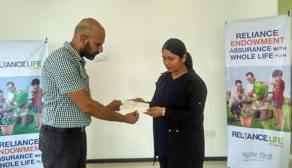 रिलायन्स लाईफ इन्स्योरेन्सद्वारा पहिलो दाबी रकम भुक्तानी