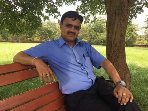 कम्पनीलाई अहिले नै मर्जरमा लैजाने हो भने नयाँ कम्पनीलाई किन लाईसेन्स दिएको? –बीमा विज्ञ डा. दामोदर बसौलासँगको कुराकानी