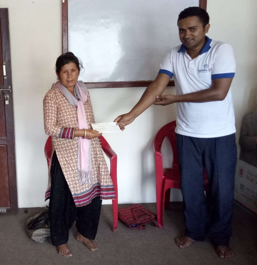 नेपाल लाइफको दमौली शाखाद्वारा मृत्‍युदाबी भुक्तानी