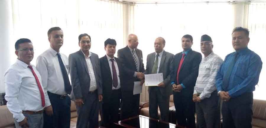 एनएलजी इन्स्योरेन्स कम्पनी र राष्ट्रिय वाणिज्य बैंकबीच बैंकास्योरेन्स सम्झौता