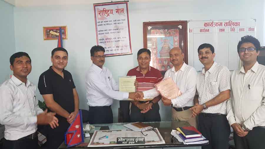 आइएमई जनरल इन्स्योरेन्स  र नीलकण्ठ नगरपालिकाबीच पशुपन्छी तथा  कृषि बिमाको लागि भयो सम्झौता