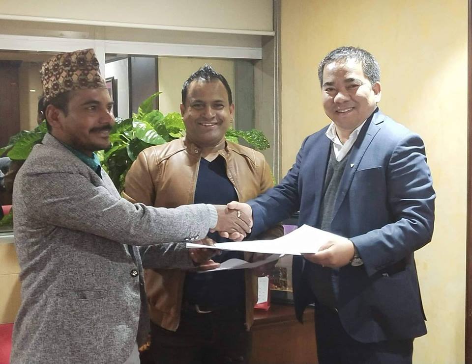 प्रभु बैंकको एम्बेसडरमा मुद्रे र माग्ने बुढो नियुक्त