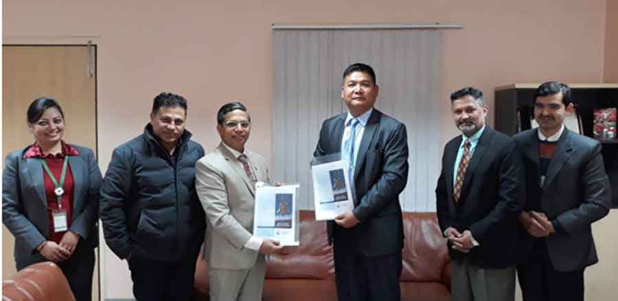 अजोड इन्स्योरेन्स र ग्रान्डि हस्पिटलबीच नगदरहित उपचार सेवामा छुट दिने सम्झौता