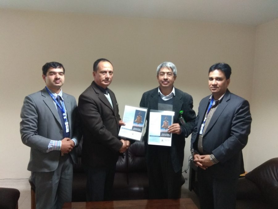 अजोड इन्स्योरेन्स र चिरायु अस्पताल बीच नगद रहित उपचार सेवा सम्बन्धी सम्झौता