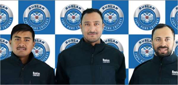 रुस्लान भोड्काको ब्राण्ड एम्बेसडरमा तीन क्रिक्रेटर