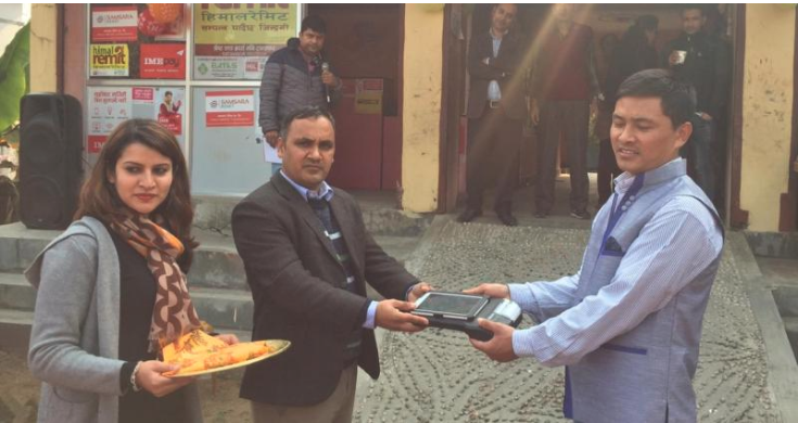 उदयपुरको देउरीमा  एनआईसी एशीया बैंकको शाखारहित बैंकिङ सेवा