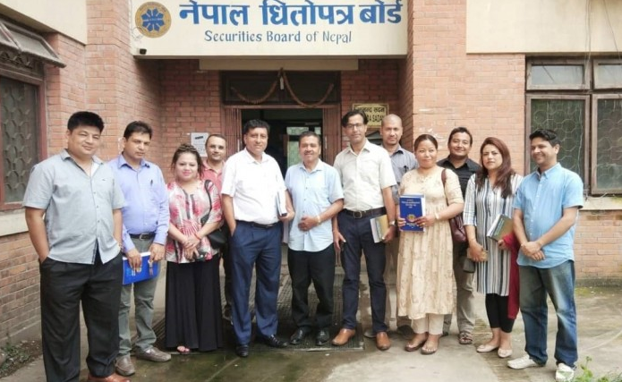 सिडिएससी विरुद्ध लगानीकर्ता आन्दोलित