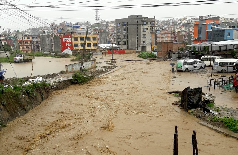 जलवायू परिवर्तन्ः सन् २०३० सम्ममा बाढी पहिरोबाट ३ लाख ५० हजार नेपाली प्रभावित हुने