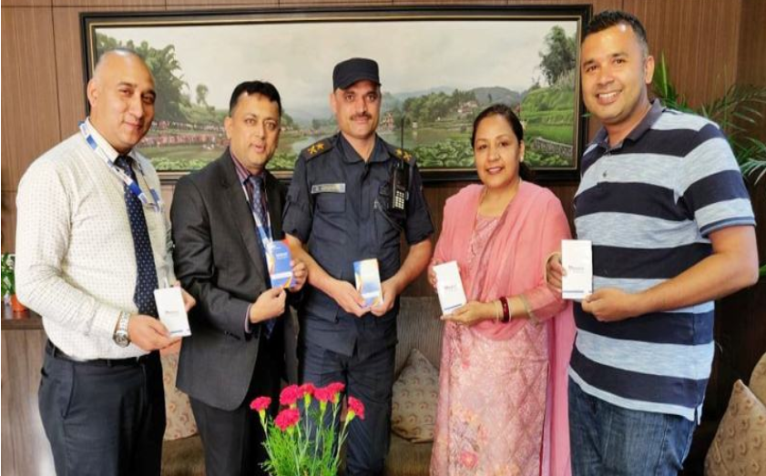 मेगा बैंकद्धारा नेपाल प्रहरीलाई सहयोग