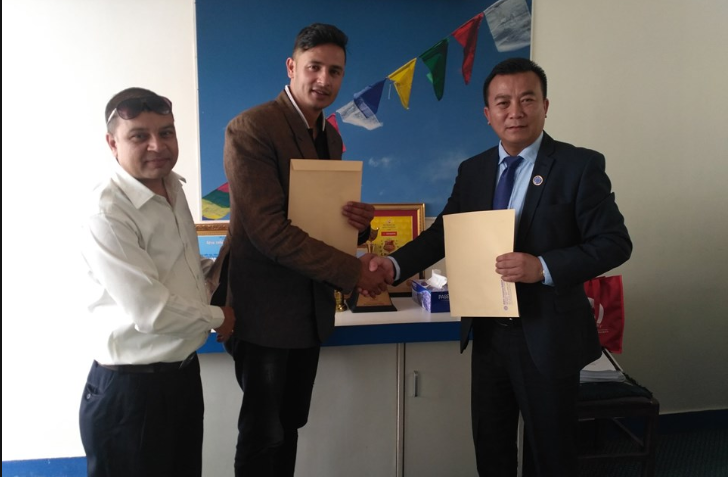 अशोक लेल्यान्डका सवारीसाधन खरिदमा रिलायन्स फाइनान्सले कर्जा सुविधा दिने