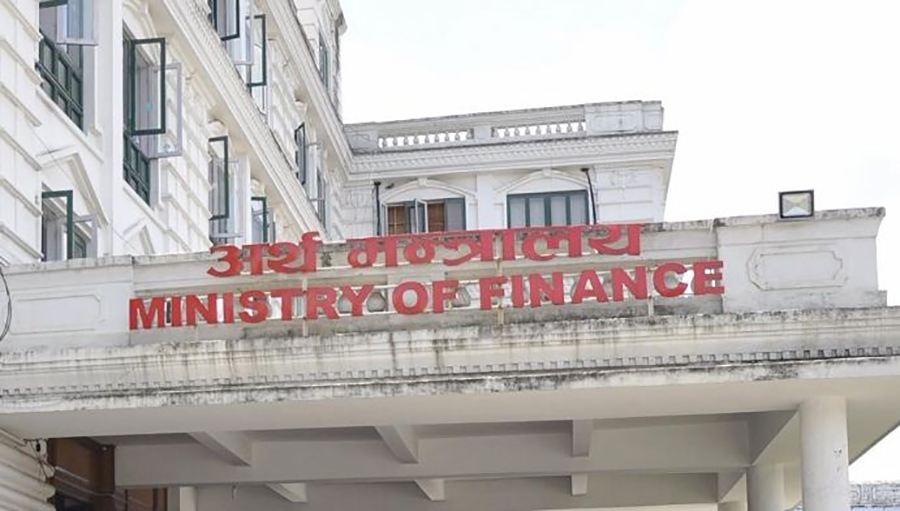 आइसीयु र भेन्टिलेटरको थप व्यवस्था गर्न अर्थ मन्त्रालयद्वारा ४१ वटा अस्पताललाई १ अर्ब ४१ करोड रुपैयाँ सुनिश्चित