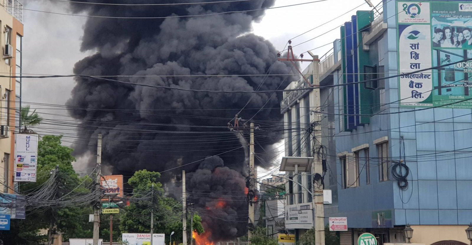 बालुवाटारस्थित सुविसुमा आगलागी, करोडौं बीमा दावी पर्ने प्रारम्भिक अनुमान