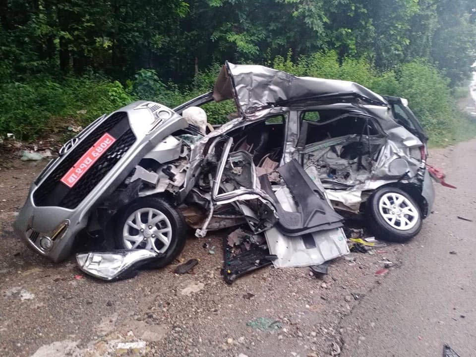 नवलपरासीमा बिभत्स दुर्घटना, पाँचको मृत्यु