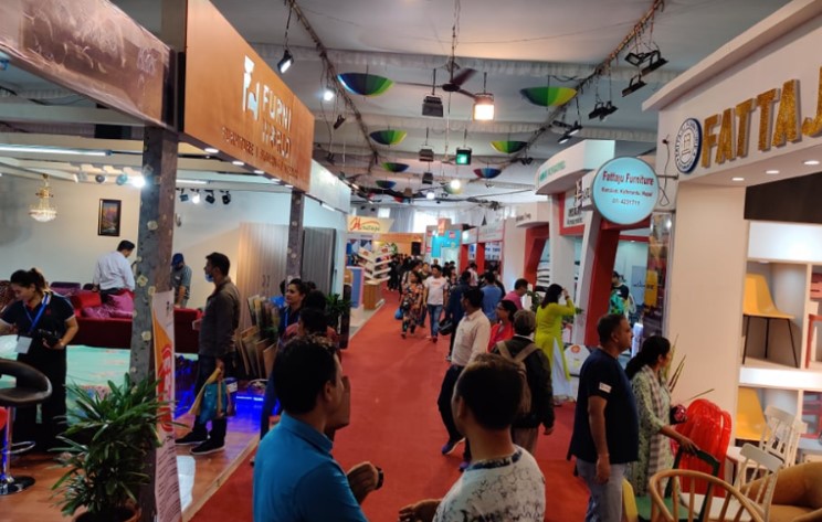 फर्निचर तथा फर्निसिङ एक्स्पोमा अवलोकनकर्ताको भीड, ४० हजारले गरे अवलोकन