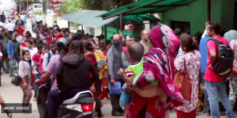 डेँगुको महामारी, अस्पतालहरु भरिए, टेकुमा ग्यारेजमै राखेर उपचार