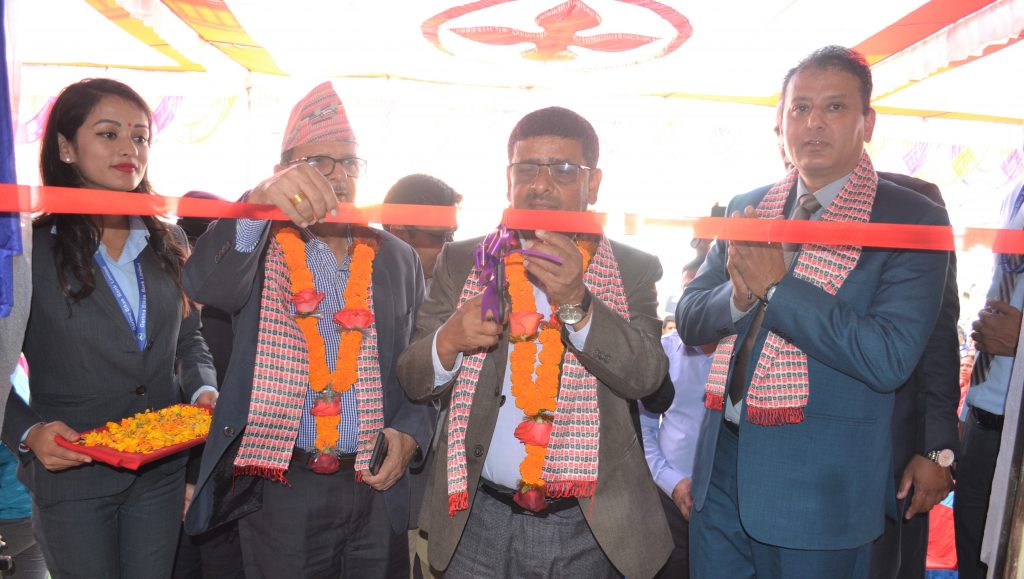गरिमा विकास बैंकको नयाँ शाखा पोखराको तालचोकमा