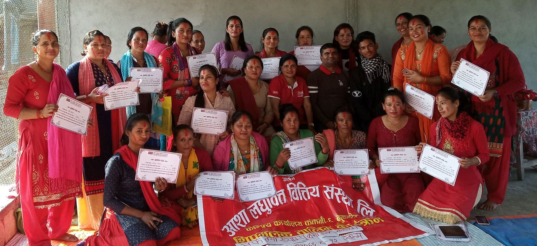 आशा लघुवित्तले दियो ३३ महिला सदस्यलाई सीपमूलक तालिम