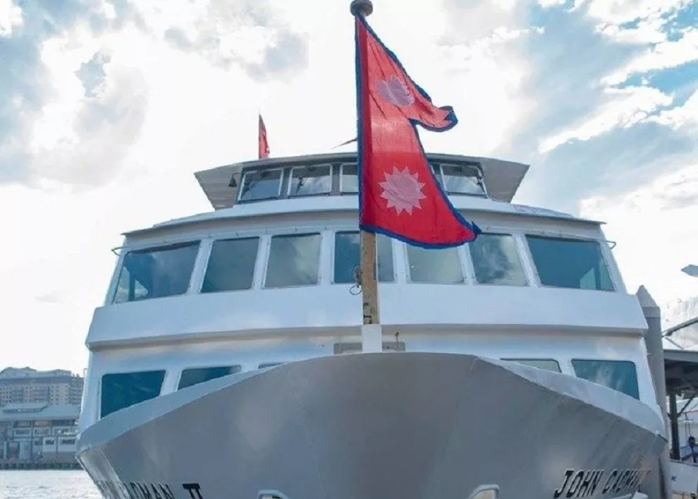 यस्तो बन्यो नारायणीमा चल्ने पानी जहाज, प्रम ओली, प्रचण्ड र देउवाबाट उद्घाटन गराइने