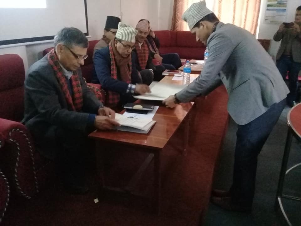 सुदूरपश्चिम प्रदेशका स्वास्थ्य स्वयंसेविकाको बीमा सरकारले व्यहोर्ने