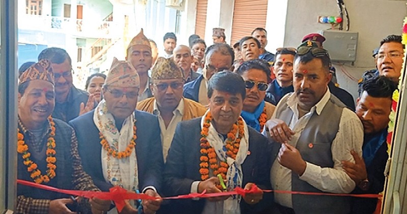 ग्लोबल आइएमई बैंकको नयाँ शाखा दिपायलको पिपल्लामा
