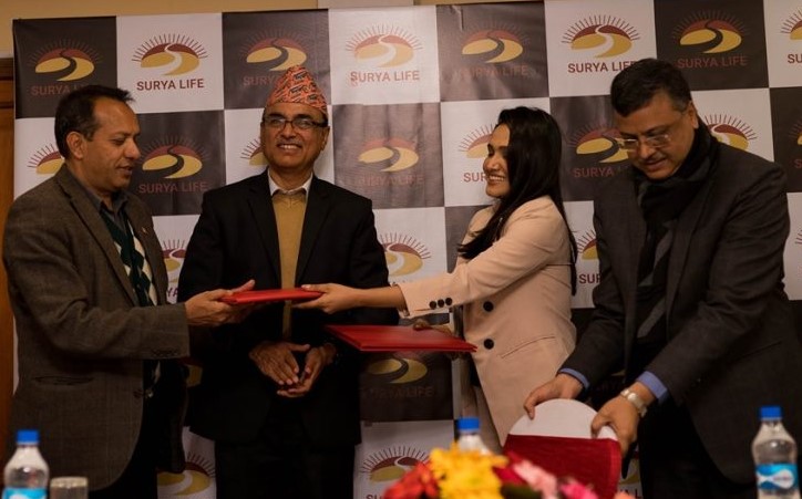 गायिका जोशी बनिन् सूर्या लाइफको ब्राण्ड एम्वेसडर