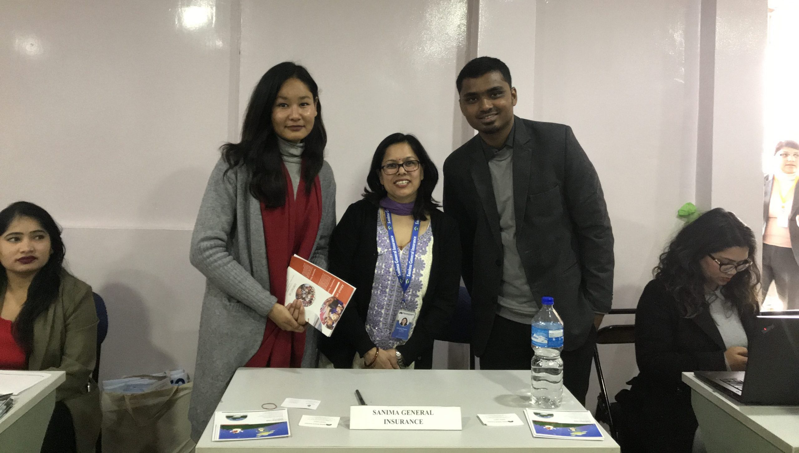 थिम्स कलेज इन्टर्नशीप करिअर फेयरमा सानिमा जनरल सहभागी