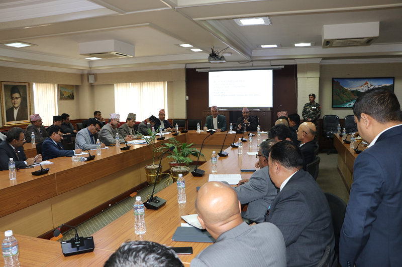 सबै बैंकका सिईओहरु अर्थमन्त्रालयमा, समस्या हल गर्न कार्यदल परिचालन