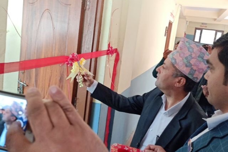 जिल्ला प्रशासन कार्यालयमा राष्ट्रिय वाणिज्य बैकको एक्सटेन्सन काउन्टर संचालनमा