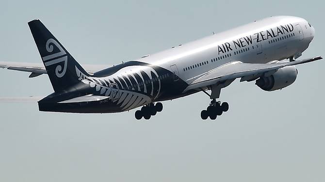 आकाशमा उड्दा उड्दै कोरोनाले भेट्टायो, भारतमा रोगीको संख्या १५ पुग्यो, अमेरिकामा थप तीनको मृत्यु