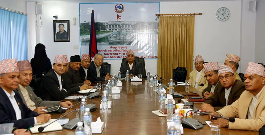 विदेशबाट फर्केर क्वारेन्टाईनमा नबस्ने र लुकिछिपी हिड्नेलाई कैद सजायको घोषणा हुँदै