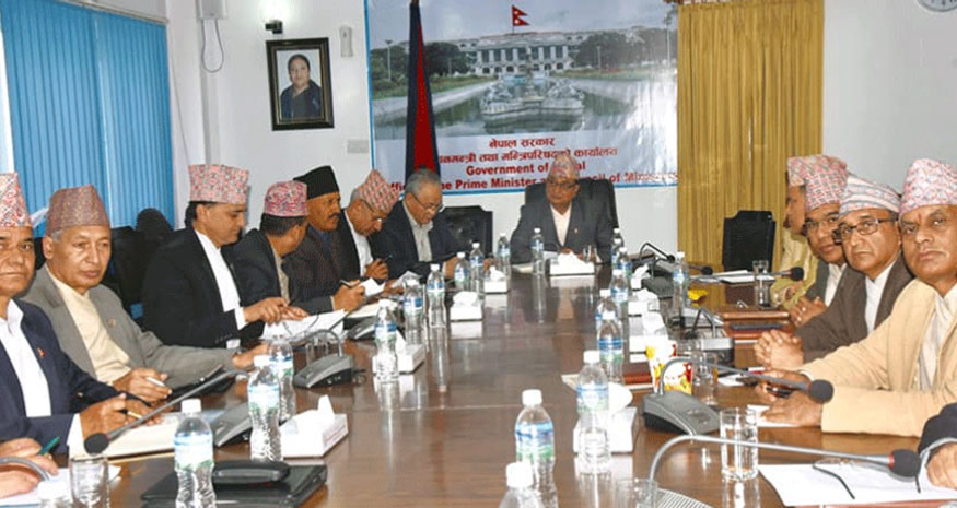 एक हप्ता देश ‘लकडाउन’: जनतालाई घरबाट ननिस्कन आदेश, आदेश अवज्ञा गरेमा १ महिना कैद