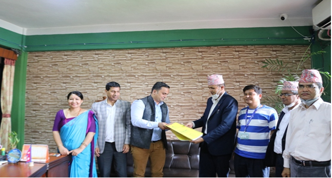राष्ट्रिय बीमा संस्थान र काठमाण्डौ महानगरपालिकाबीच सम्झौता
