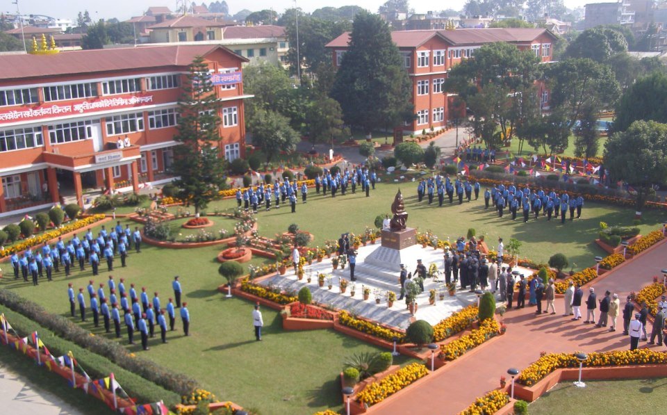 कोरोना इपिसेन्टर बन्यो नक्सालस्थित प्रहरी हेडक्वाटर, बीमा नहुँदा प्रहरी कर्मचारीले पाएनन् सुविधा