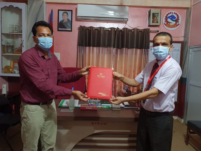 एनआईसी एशिया बैंकद्धारा विद्यालयलाई सफ्टवेयर सहयोग