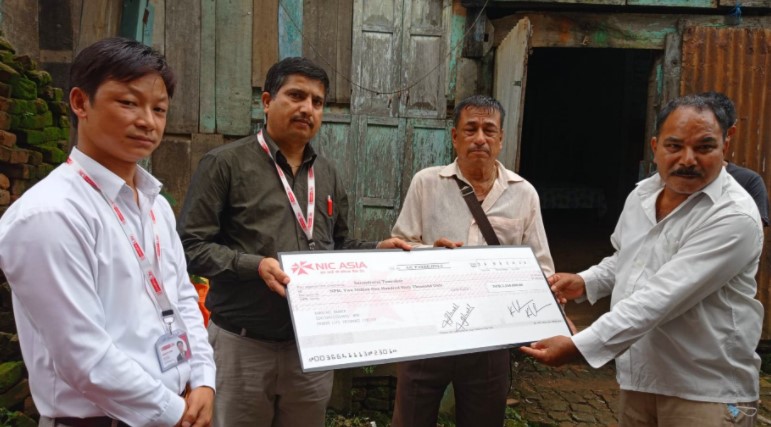 प्रभु लाइफद्धारा मृतकका परिवारलाई मृत्यु दाबी भुक्तानी