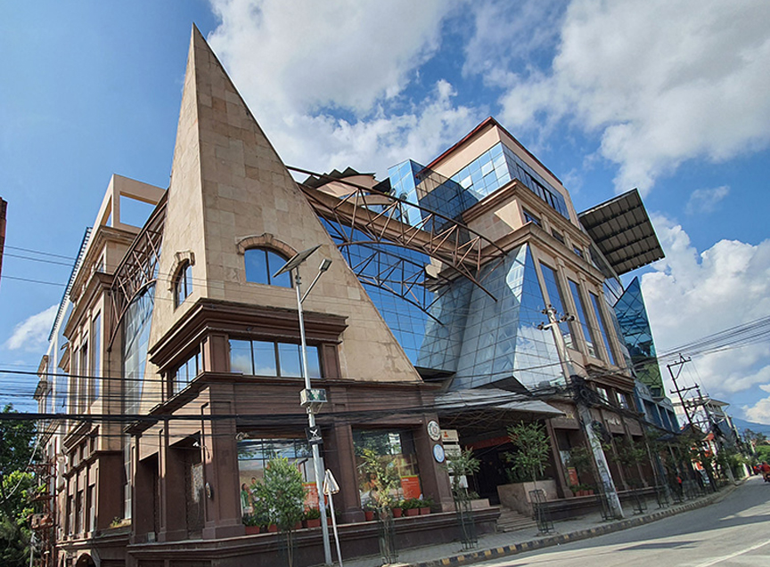 दरवारमार्ग, हात्तिसार क्षेत्रमा कोरोना संक्रमण फैलियो, राष्ट्र बैंक, लक्ष्मी बैंक, एभरेष्ट इन्स्योरेन्स सिल