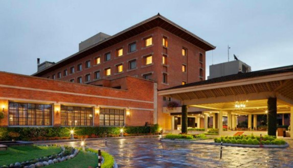 सोल्टी होटलका सञ्चालकहरु परिवर्तन