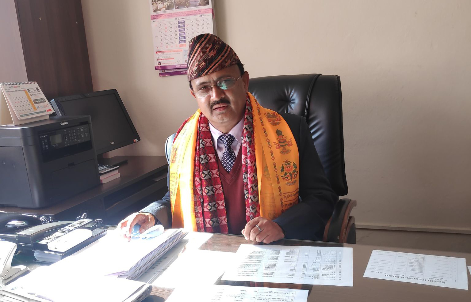 स्वास्थ्य बीमा बोर्डका कार्यकारी निर्देशक बसौलाद्वारा पदबहाली