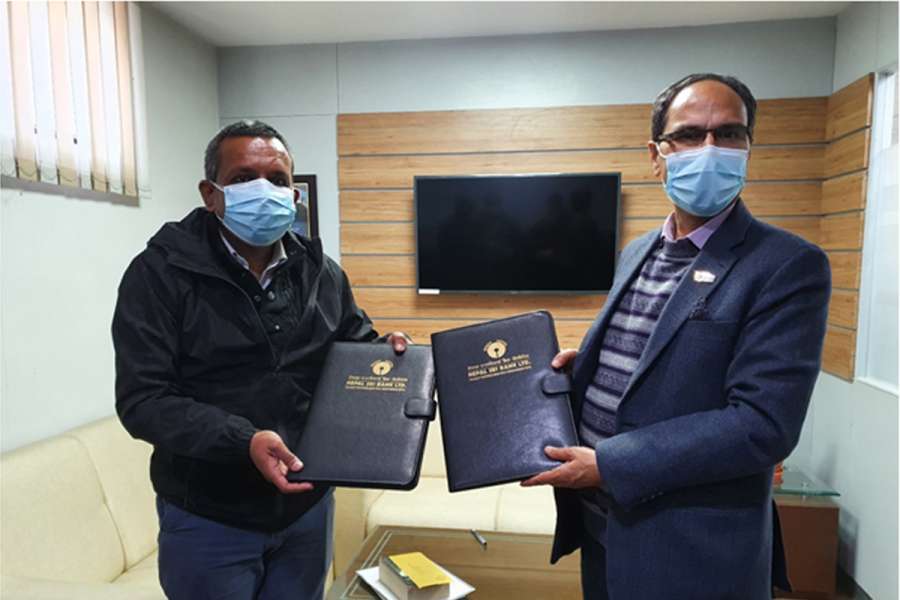 नेपाल एसआईबी बैंकका ग्राहकले प्याथल्याव नेपालमा १५% छुट पाउने