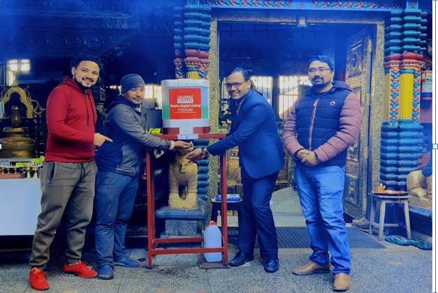 प्रभु क्यापिटलद्धारा गणेशस्थान मन्दिरमा अटोमेटिक सेनिटाईजर मेसिन जडान