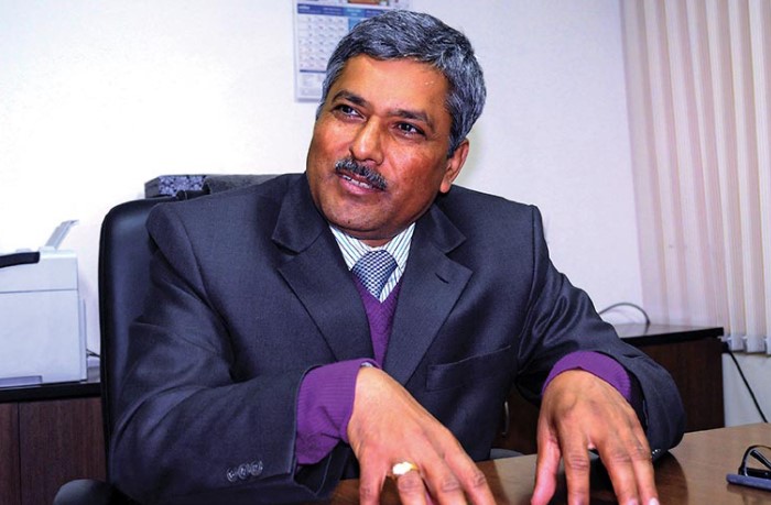 नेपाली अर्थतन्त्रमा कोरोना प्रभाव कम देखियोः गर्भर अधिकारी