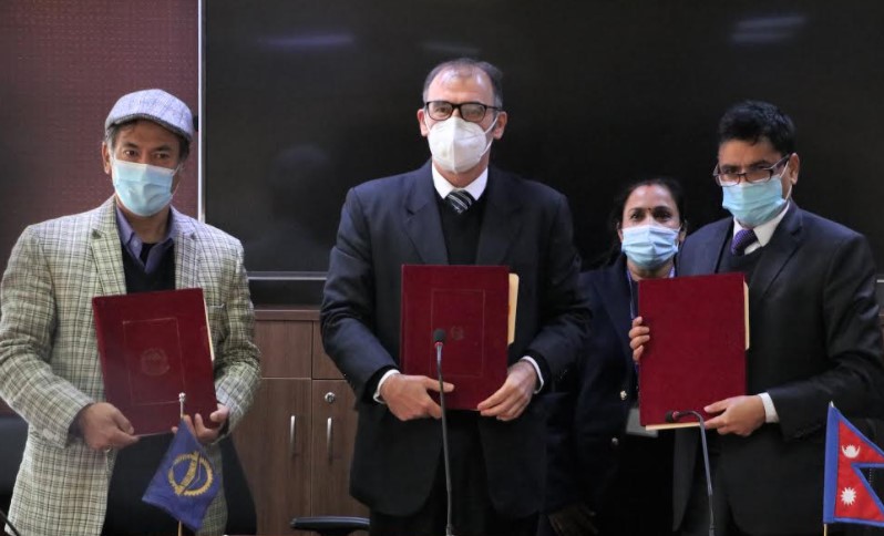 विद्युतीय ग्रीड आधुनिकीकरणका लागि एडिबीसँग १८ अर्ब रुपैयाँ माथि ऋण सम्झौतामा हस्ताक्षर