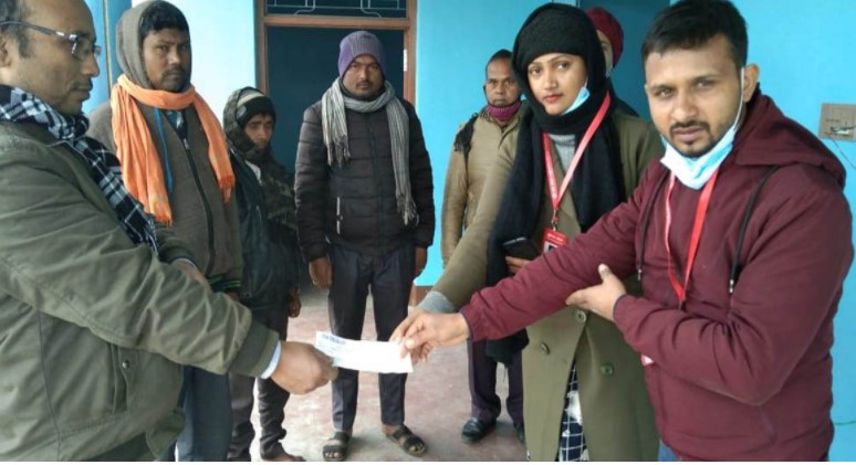 एनआईसी एशिया लघुवित्तद्धारा बीमा दाबीको रकम हस्तान्तरण