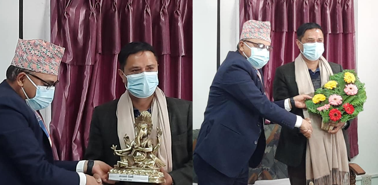 बीमा समितिका निवर्तमान अध्यक्ष चापागाईको बिदाई