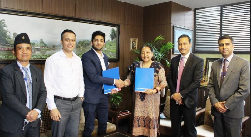 मेगा बैंकबाट रिक्सा चालकहरुलाई रिक्सा नै धितो राखी कर्जा दिने सुविधा