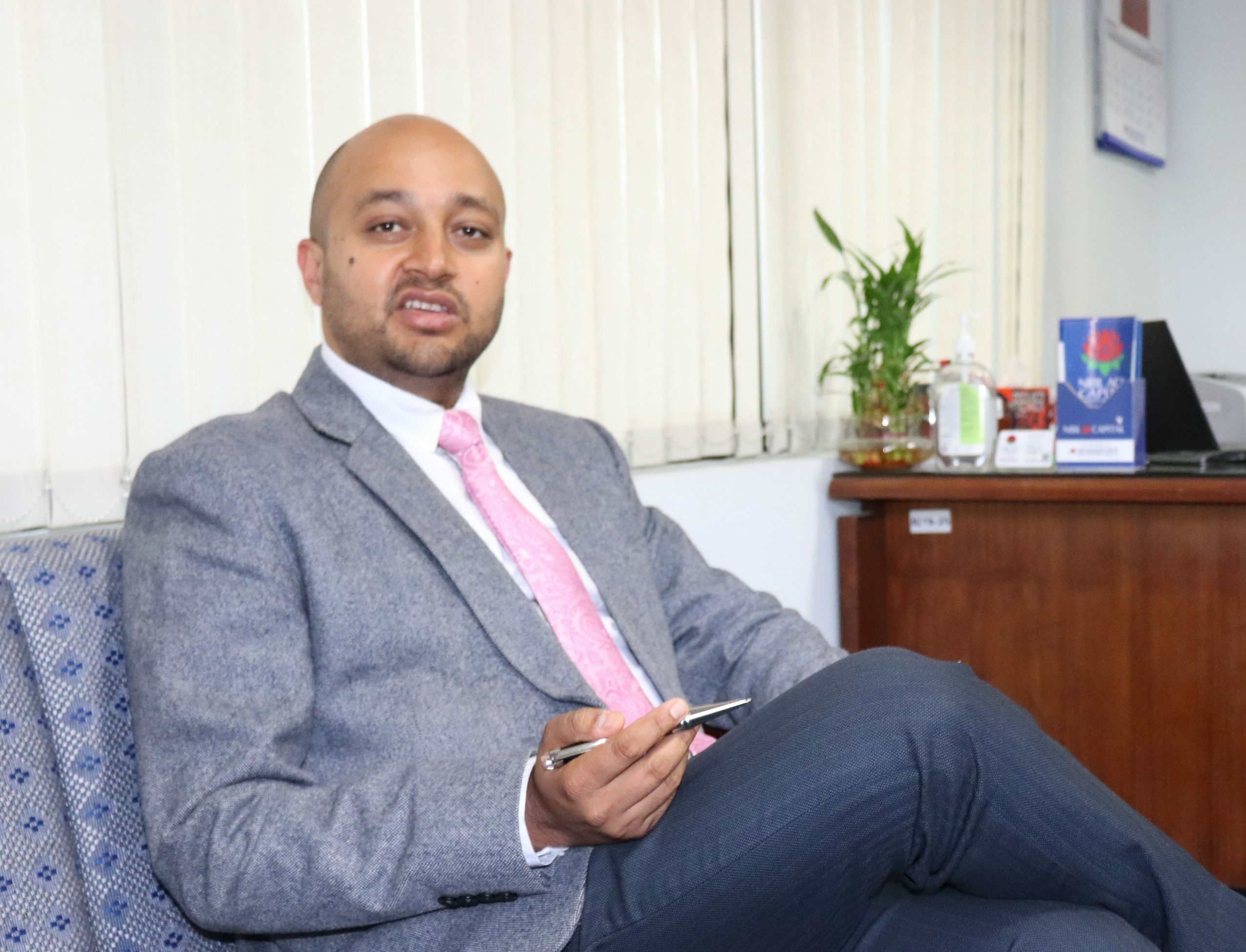 एनआइएमबि एस क्यापिटलका ढुंगाना महाप्रबन्धक पदमा बढुवा