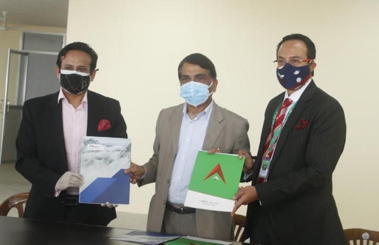 कोरोना रोकथाम र नियन्त्रणमा नबिल बैंकको आर्थिक सहयोग