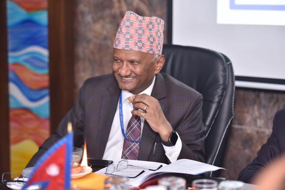 ब्रोकर कम्पनीका गोप्य मालिक राजनीतिक व्यक्तिले बैंकलाई ब्रोकर लाइसेन्स दिन रोक लगाए