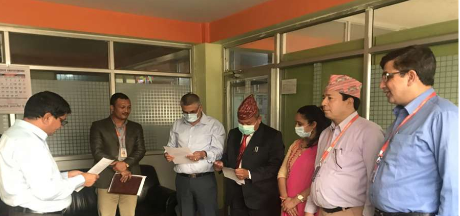 मिर्मिरे लघुवित्तका नव नियुक्त संचालकद्धारा सपथ ग्रहण